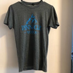 Pinnacle Vodka Tee t-shirt Size Small Preshrunk